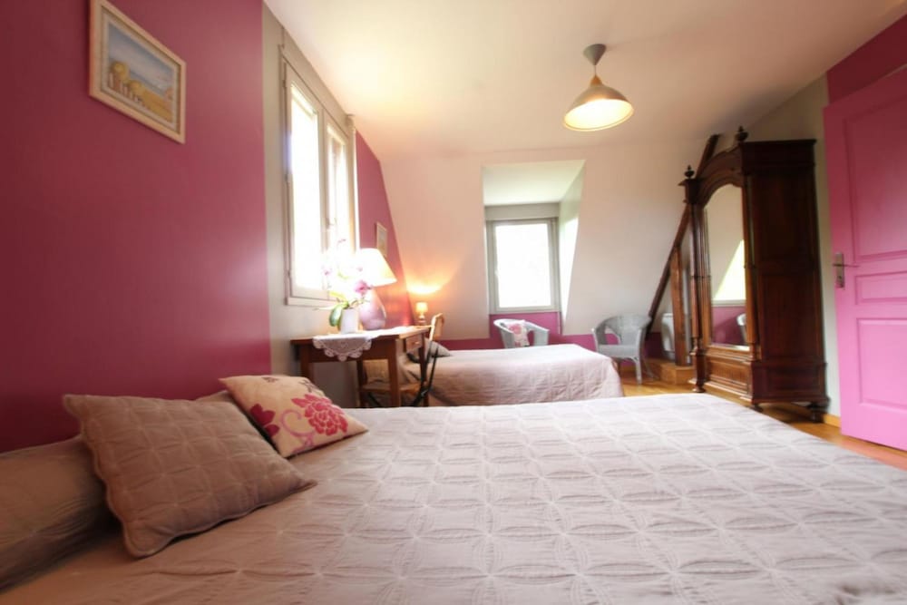 Quadruple Room (Bougainvilliers) photo 2