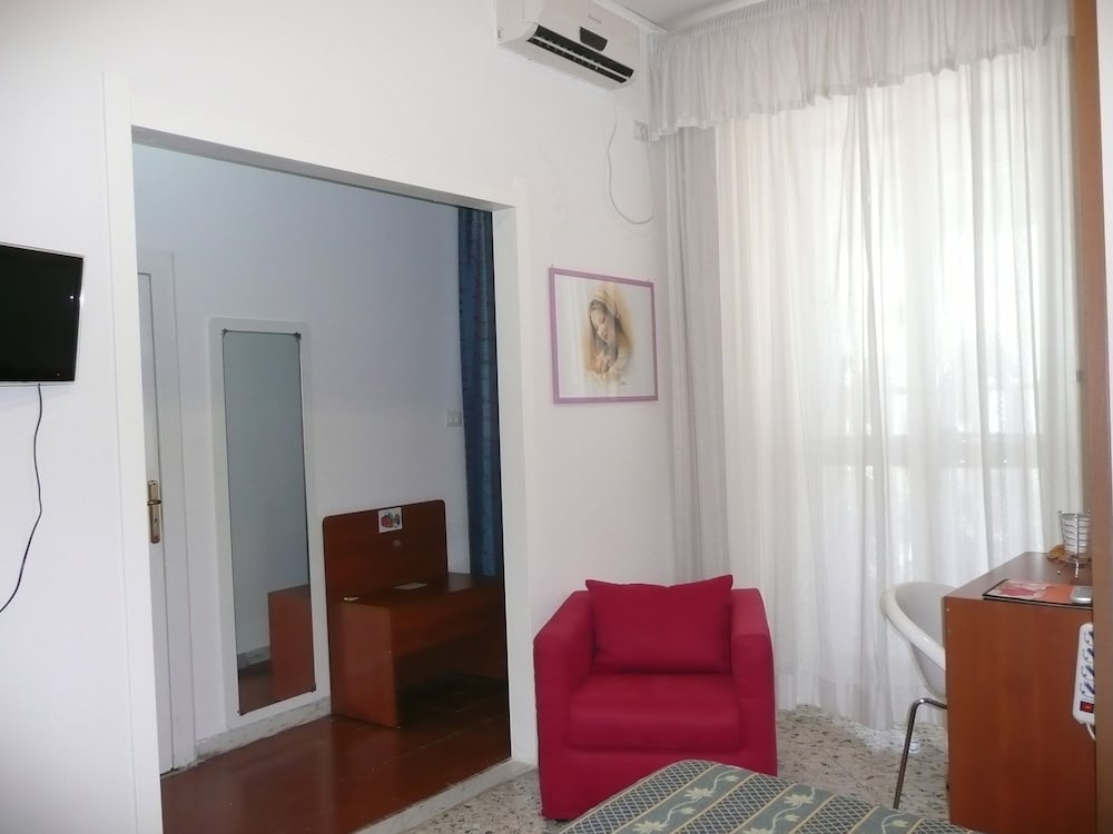 Comfort Room, Sea View photo 3