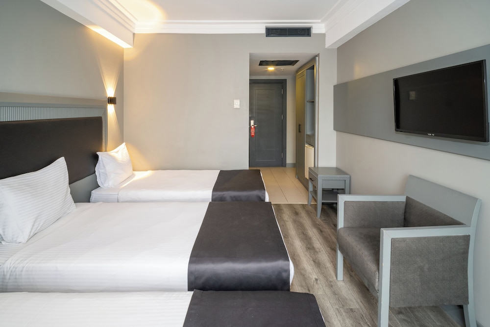 Standard Triple Room photo 3