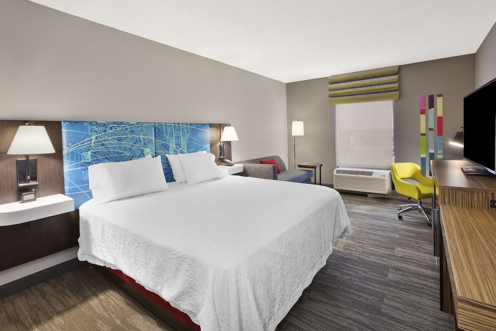 Room, 1 King Bed, Non Smoking - Photo 1