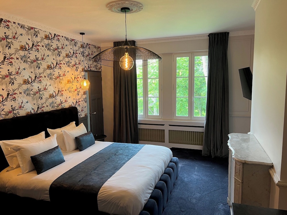 Deluxe Double Room, Garden View