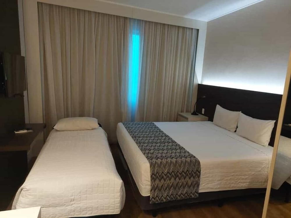 Standard Triple Room, Multiple Beds photo 1