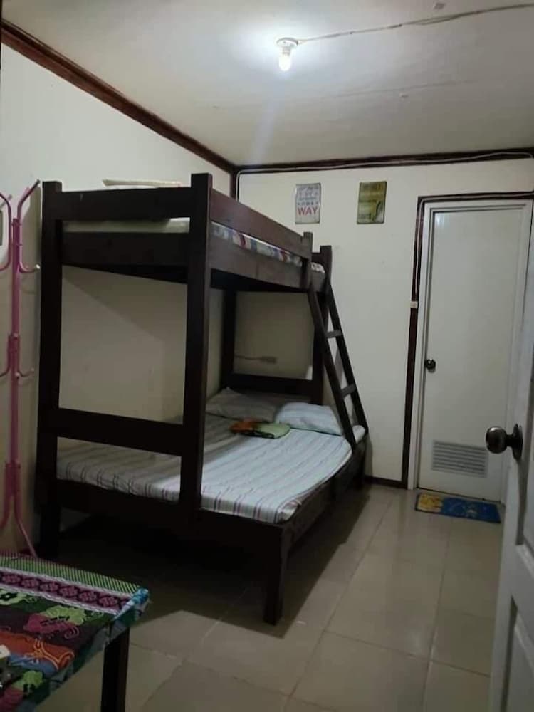 Comfort Triple Room, Private Bathroom - Photo 12
