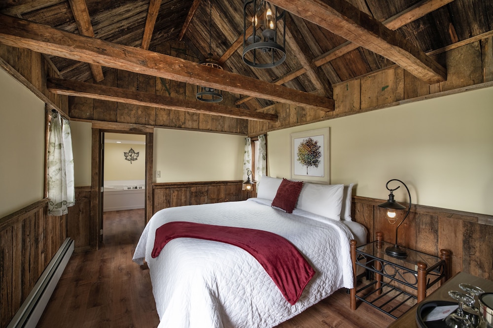 Sugar House Cottage, 1 Bedroom, 1 King Bed photo 1