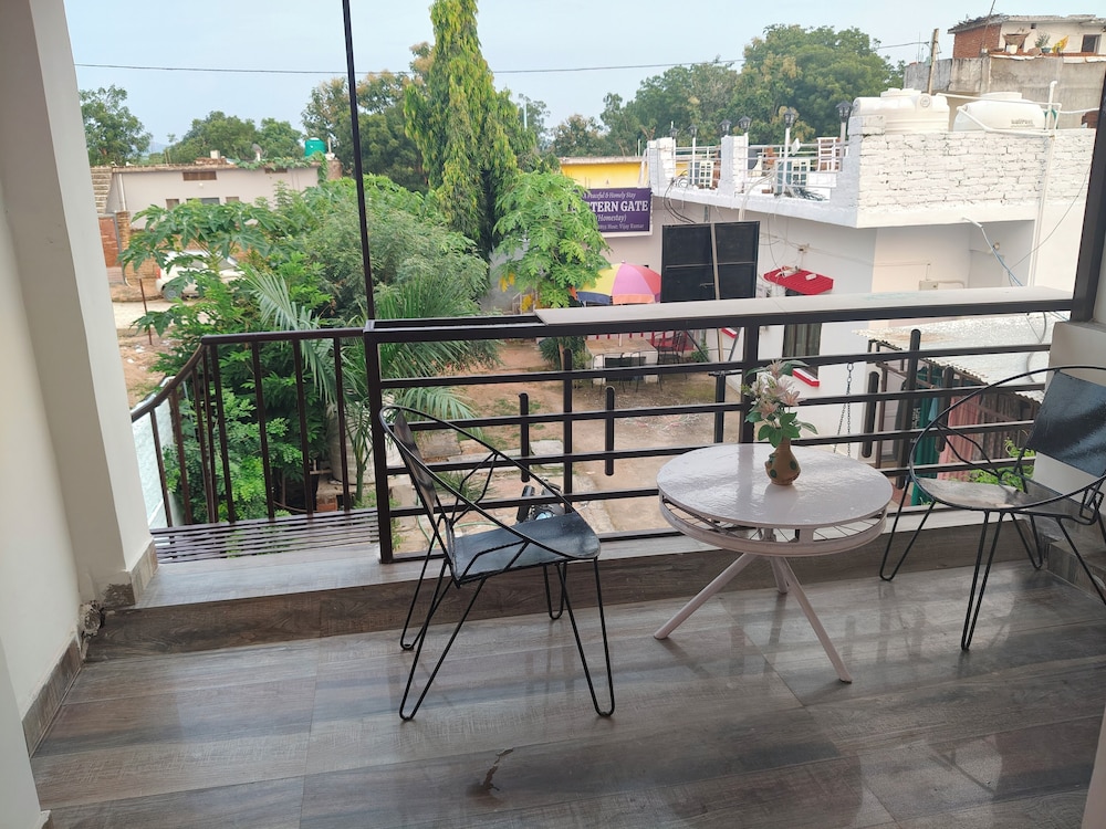 Luxury Cottage, Balcony, Garden View photo 2