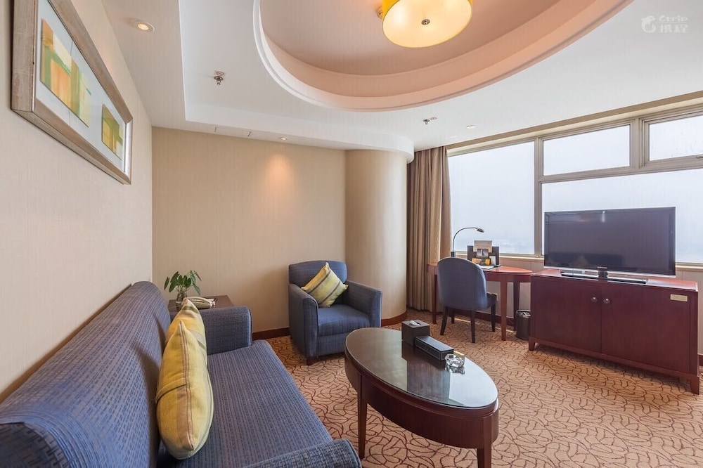 Business Suite Pegasus Lake View photo 1
