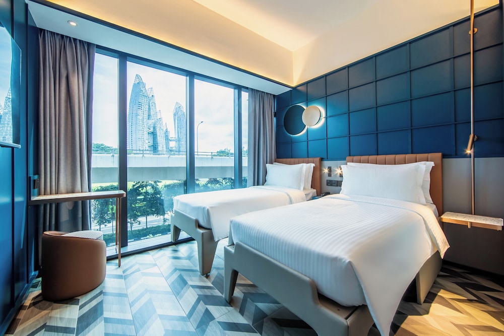 Deluxe Room, 2 Twin Beds photo 2