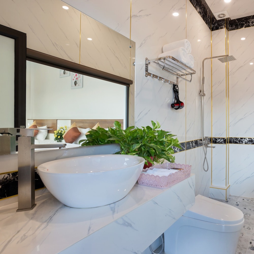 Superior Triple Room - Photo 18