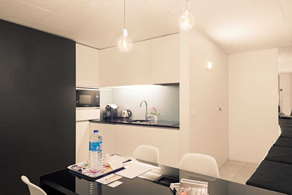 Design Duplex, Multiple Beds, Kitchen, Mezzanine photo 3