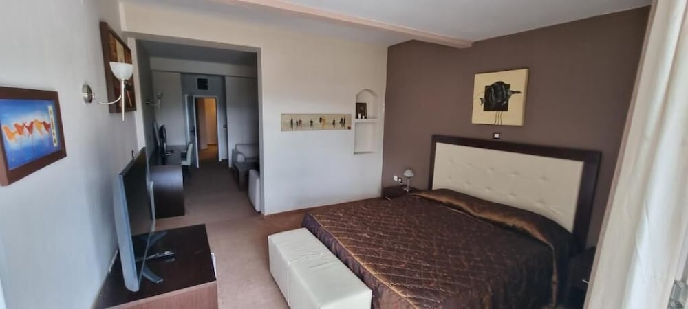 Family Suite - Photo 1