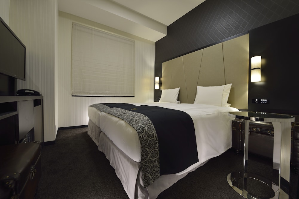 Premier Twin Room - Photo 1