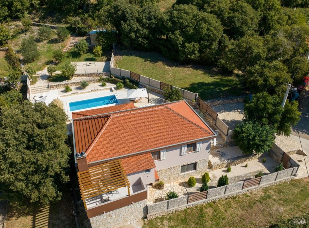 Villa (Three Bedroom Villa with Outdoor Pool)