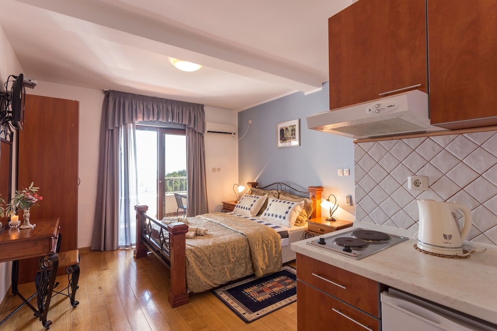 Apartment, 1 Bedroom, Terrace, Sea View (for 4 People)