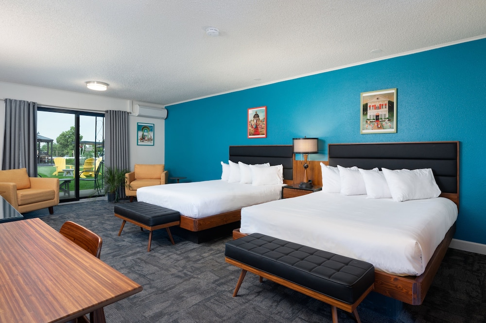Deluxe Room, 2 Queen Beds, Refrigerator & Microwave