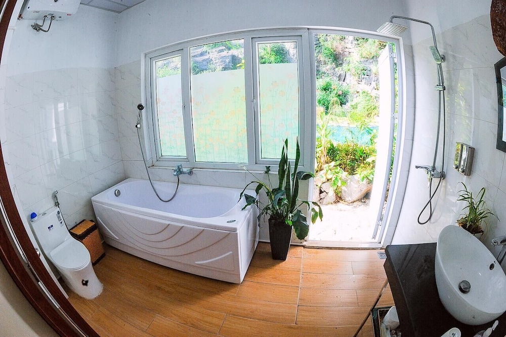 Family Room, 1 Bedroom, Non Smoking, Garden View photo 2