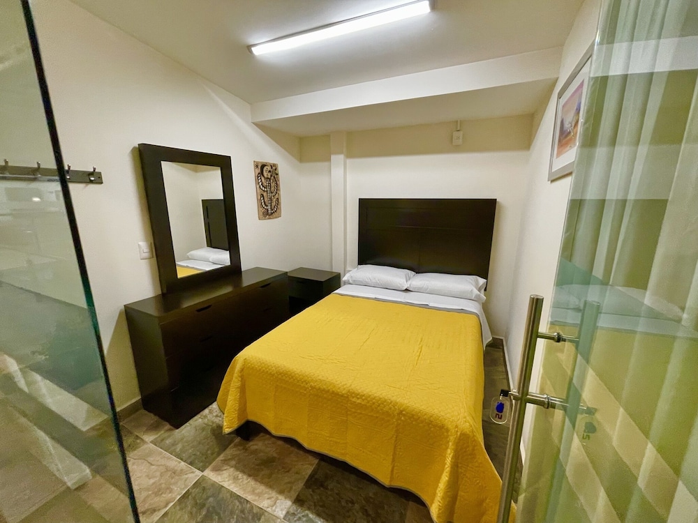 Junior Room, Shared Bathroom photo 1