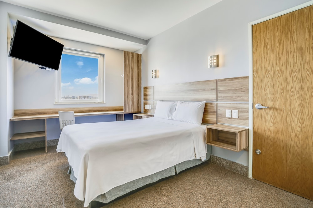 Standard Room - Photo 7