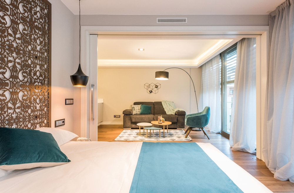 Executive Apartment, 1 Bedroom - Photo 7
