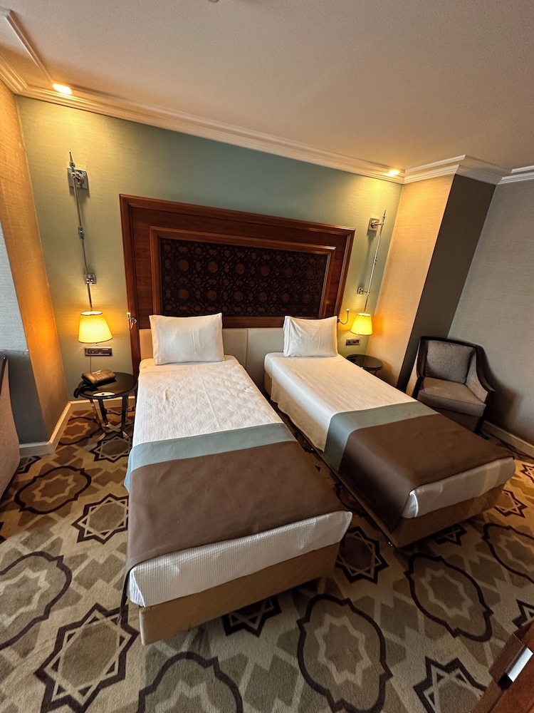 Superior Triple Room photo 1