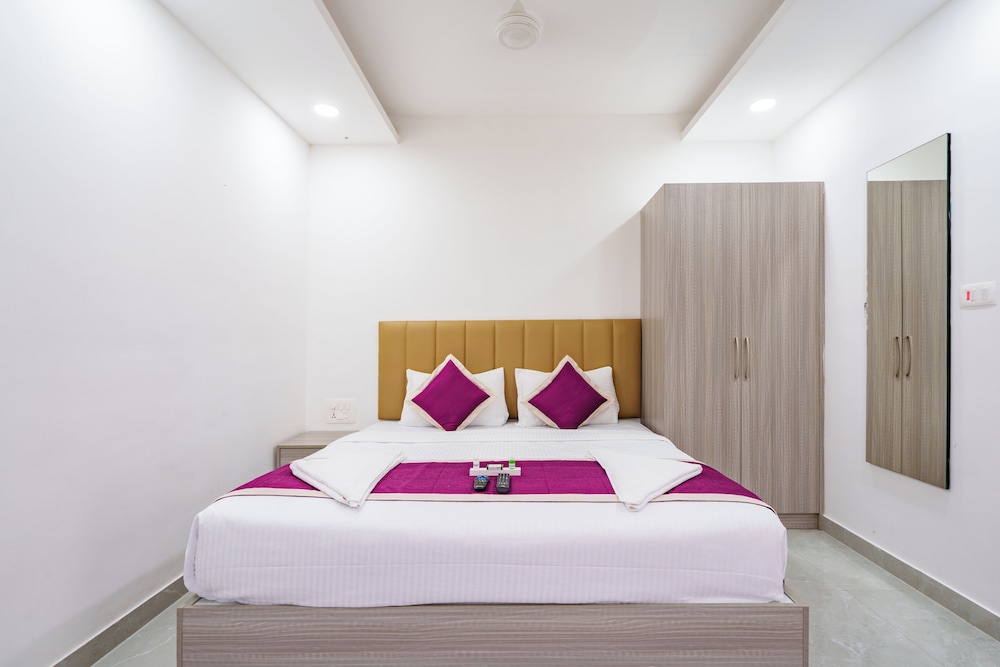 Deluxe Non AC Room With balcony