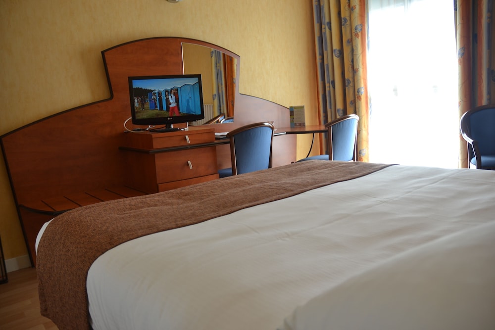 Double Room - Photo 8