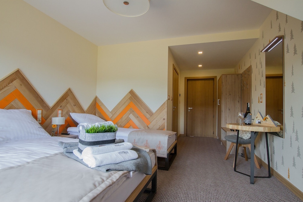 Triple Room, Balcony, Mountain View photo 2