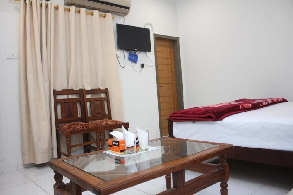 Deluxe Double Room photo 3