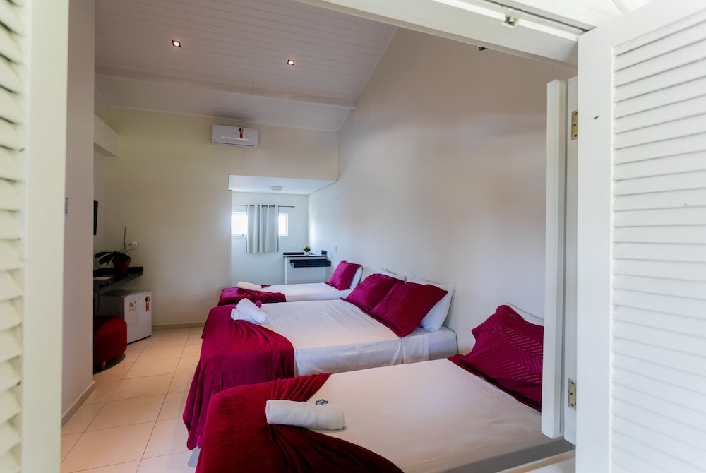 Deluxe Quadruple Room photo 3