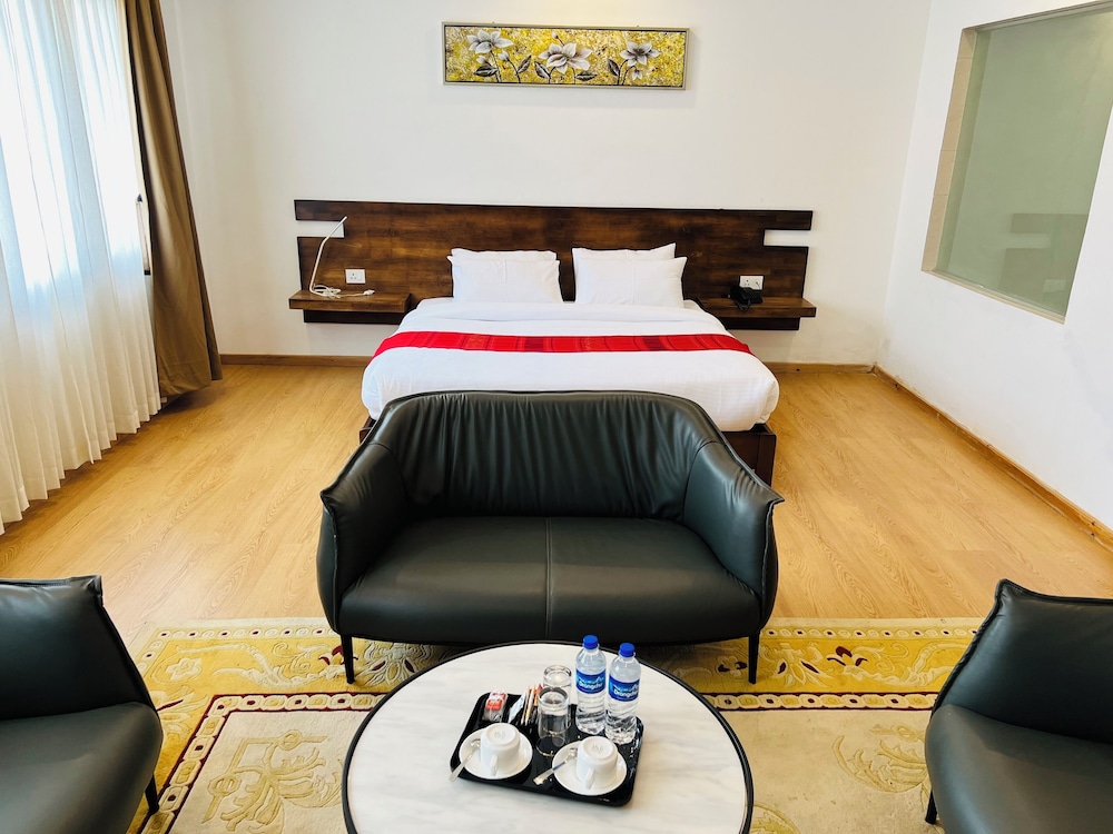 Executive Room photo 3