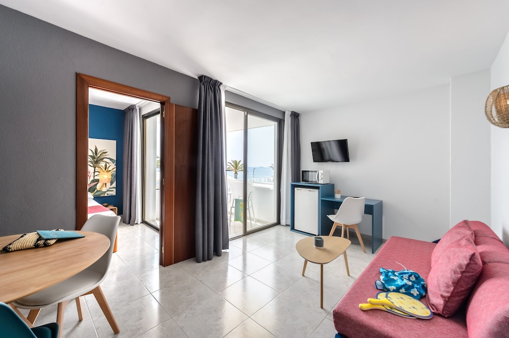 Apartment, 1 Bedroom, Sea View - Photo 6