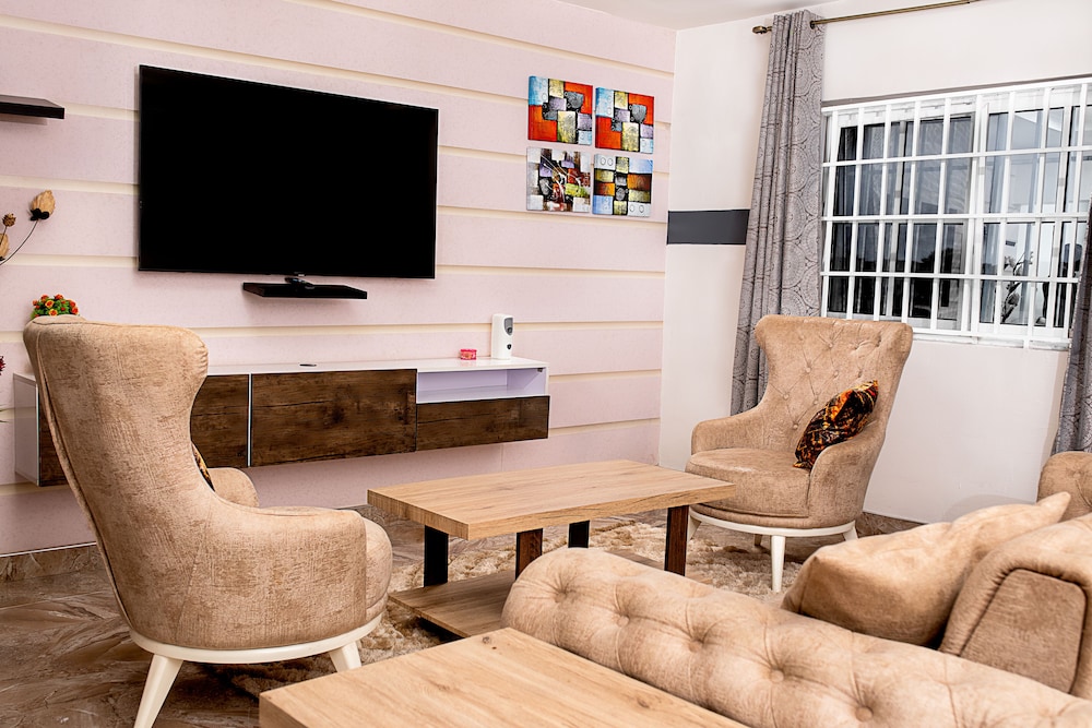 Executive Apartment photo 1
