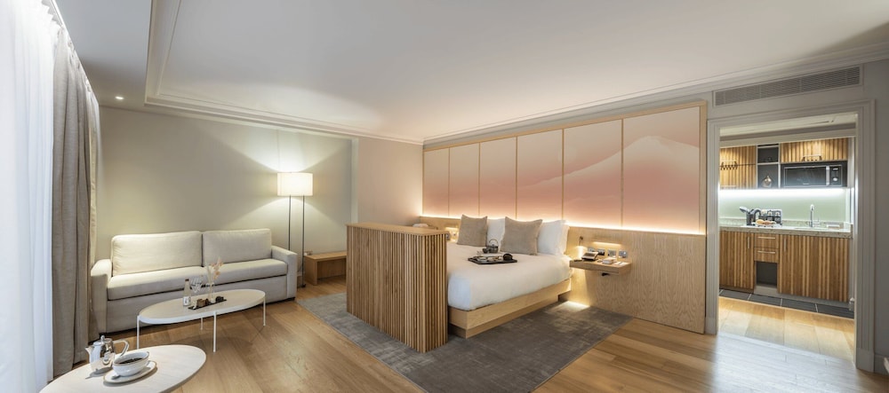 Studio Suite photo 2