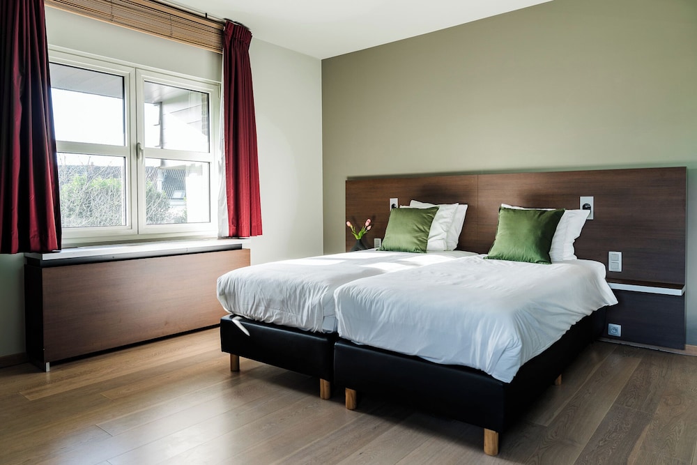 Standard Room - Photo 1