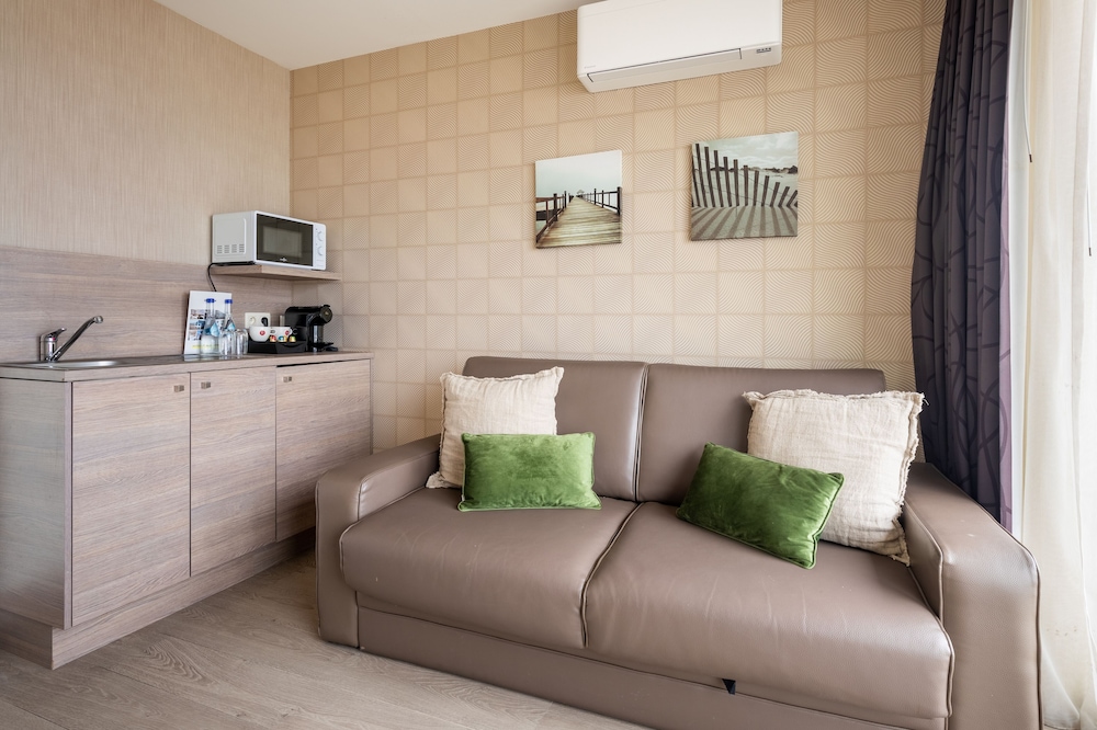 Studio, Sea View - Photo 4