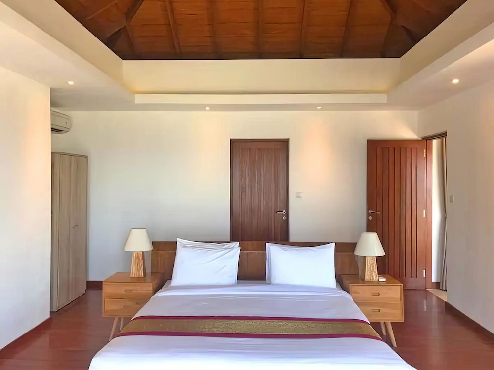 Exclusive Villa, Ocean View photo 2