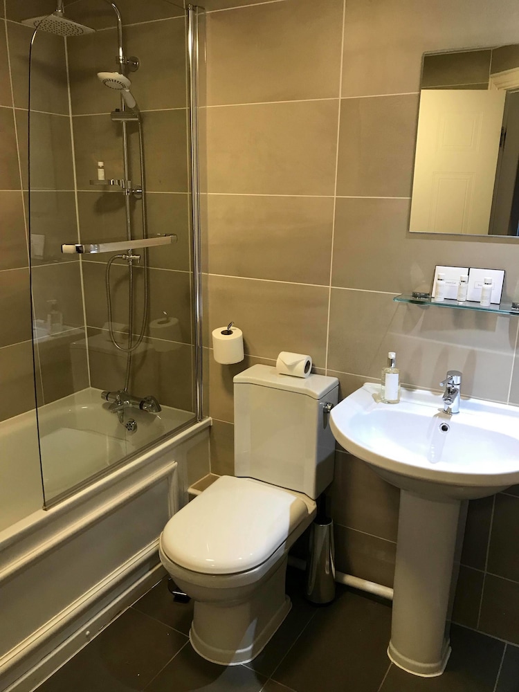 Classic Twin Room, Bathtub photo 3