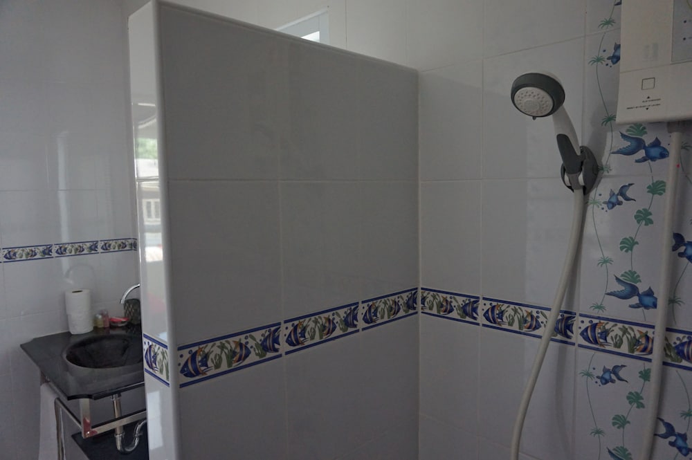 Studio One Bedroom with Kitchenette photo 3