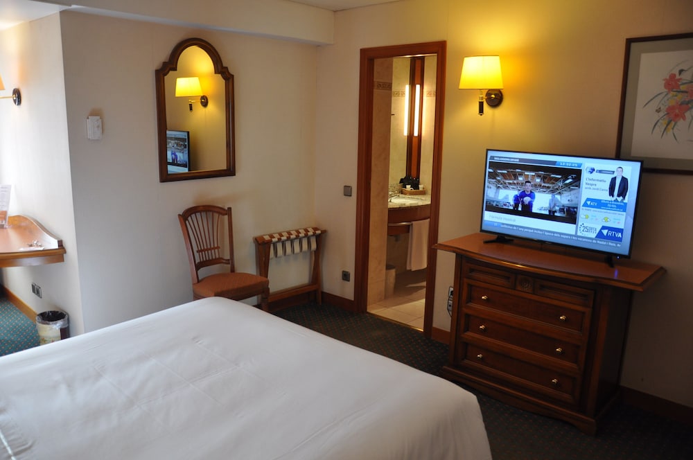 Superior Room, Multiple Beds photo 3
