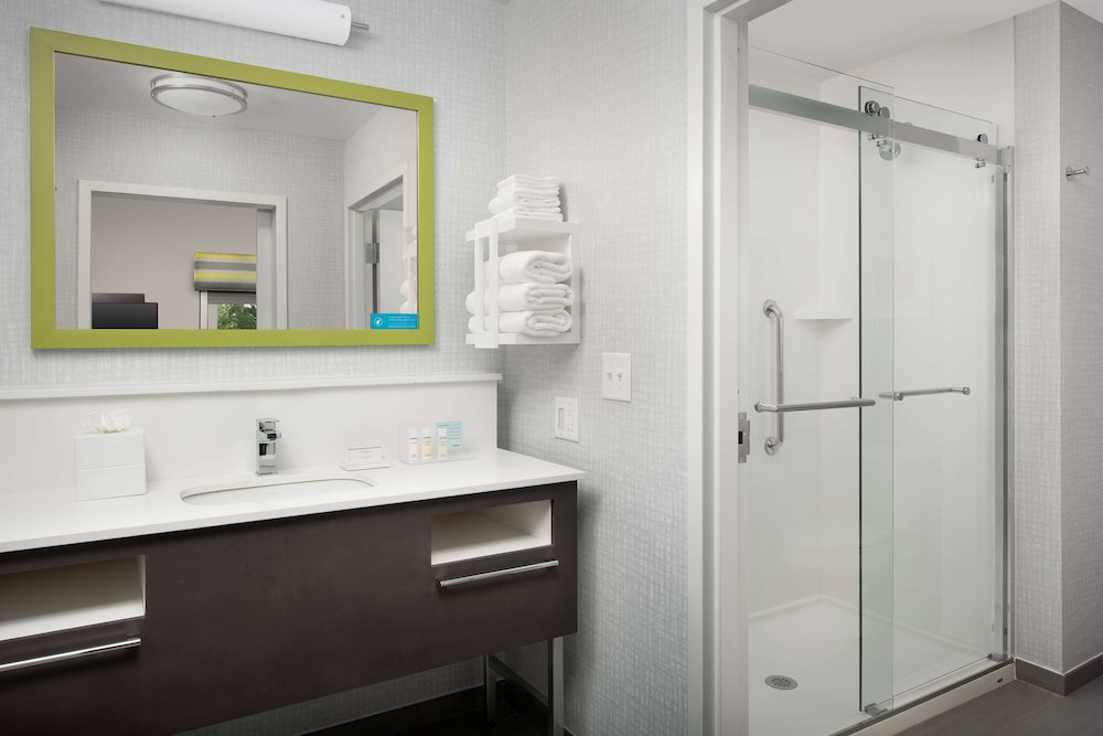 Suite, 1 King Bed, Accessible, Refrigerator & Microwave (Hearing) - Photo 2