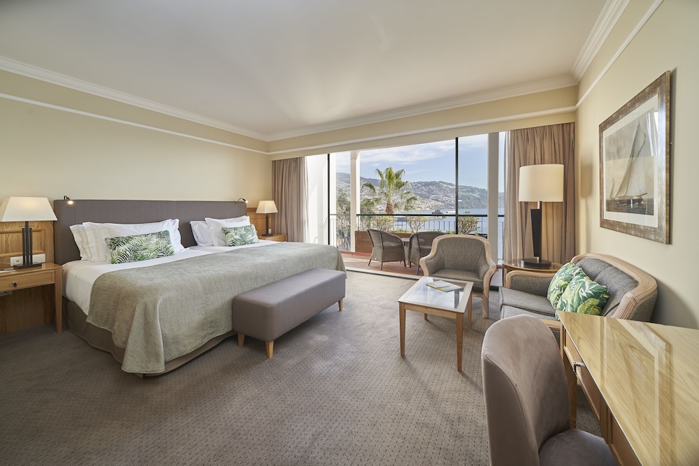 Double or Twin Room, Bay View (Funchal Bay)