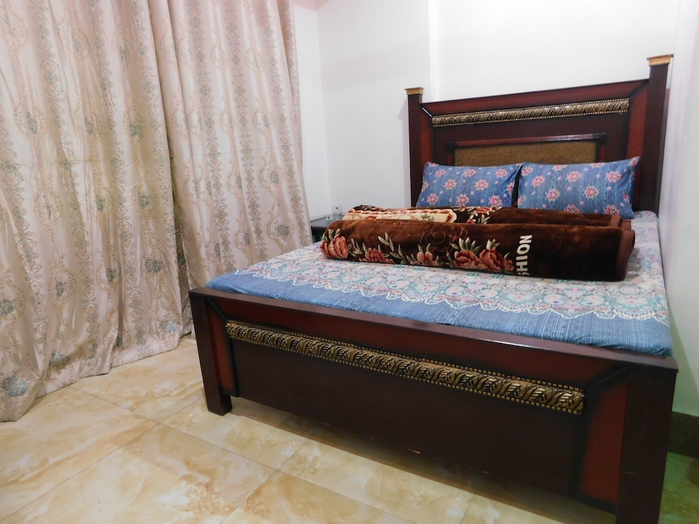 Standard Double Room - Photo 4