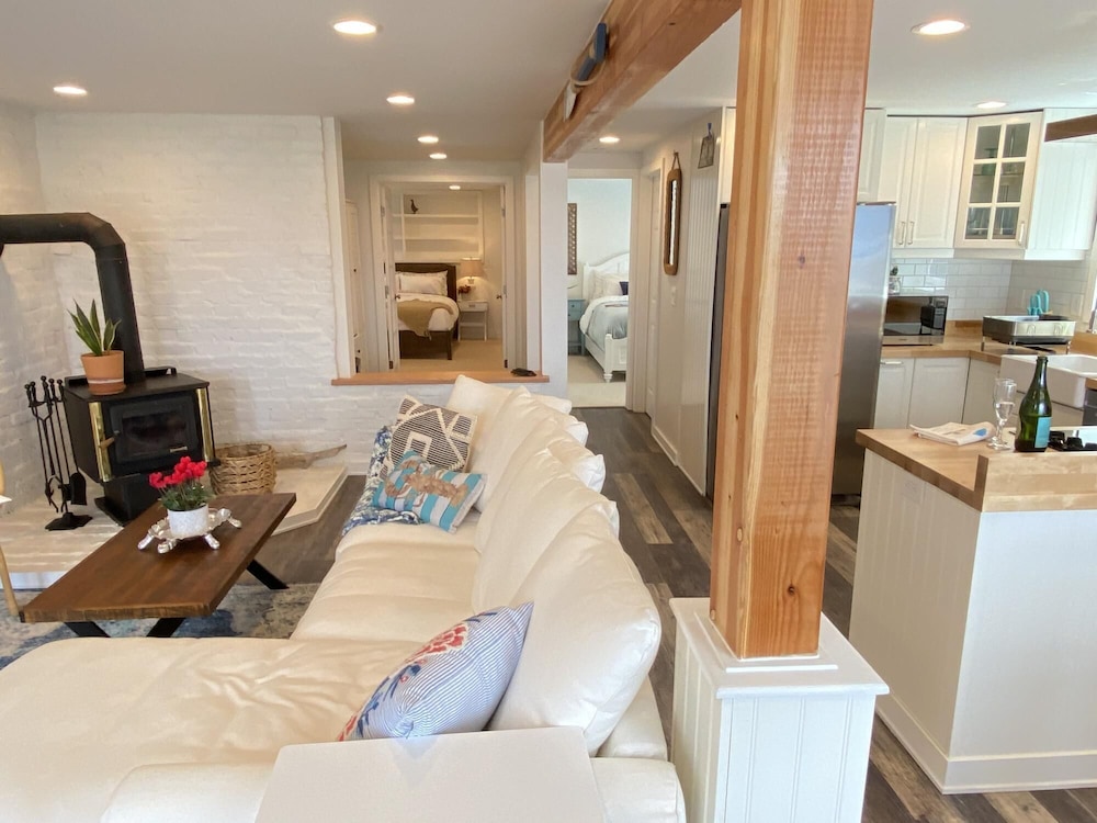 2BR 2BA Alki Beach Waterfront Retreat Extended Stay, Zdjęcie 16