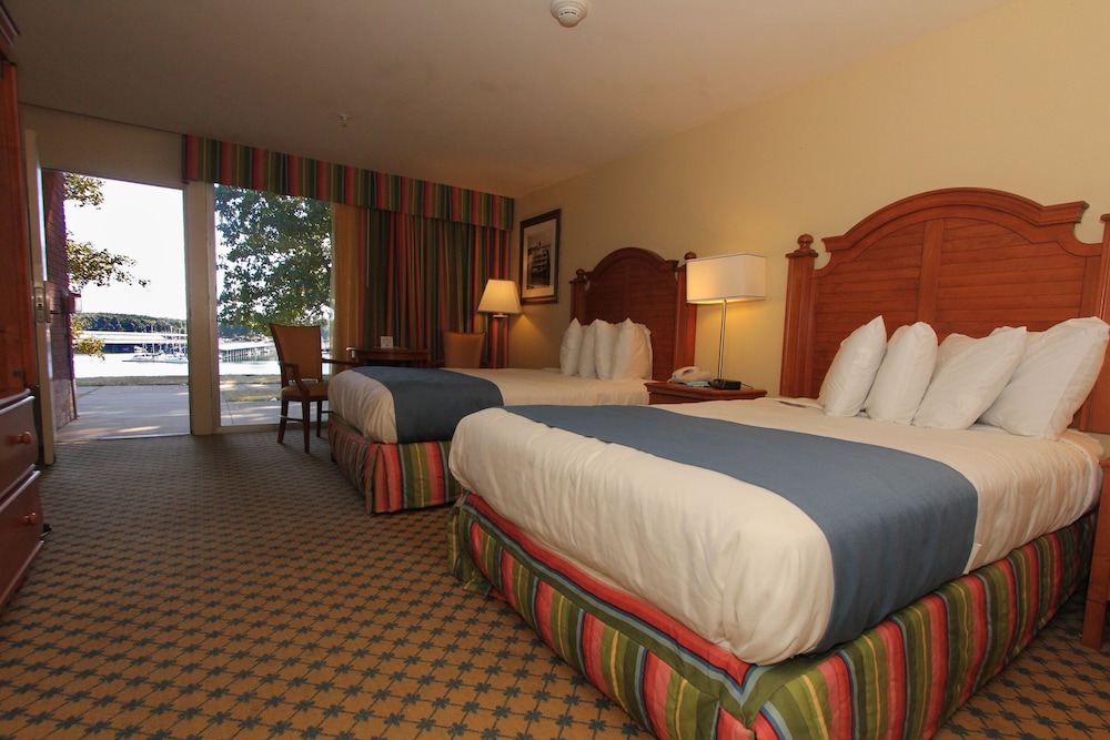 Standard Room, 2 Double Beds