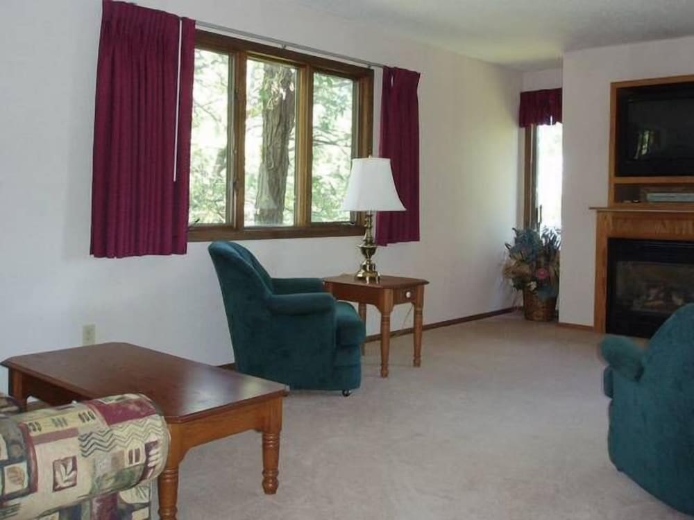 Condo, 1 Bedroom, Lakeside photo 2