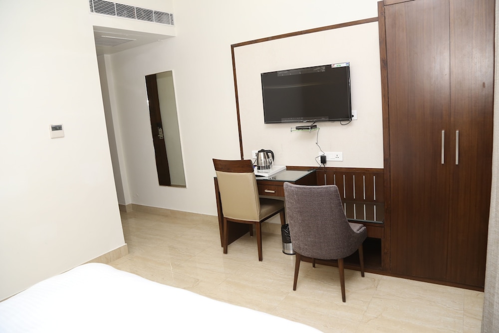 Premier Room