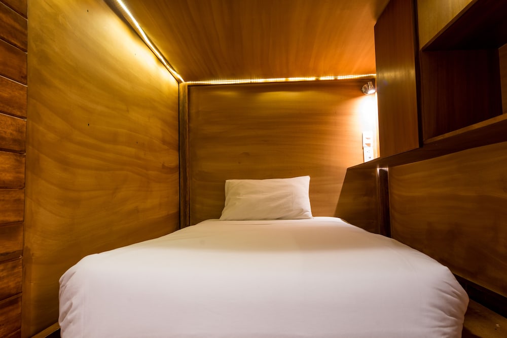 Group room x4 photo 1