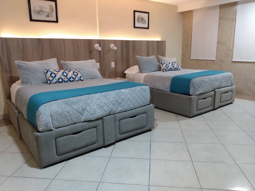 Deluxe Quadruple Room