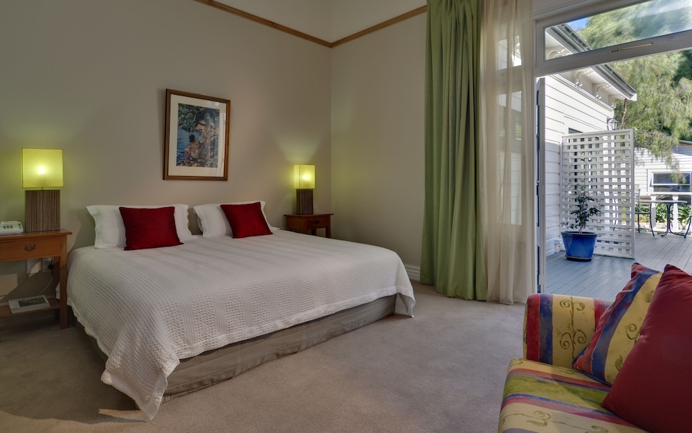 Comfort Double or Twin Room, 1 Bedroom, Refrigerator, Garden View photo 1