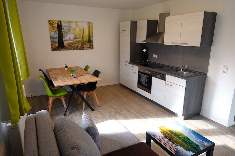Superior Apartment (13-14) photo 1