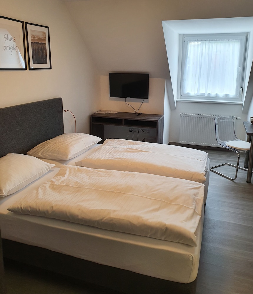 Classic Double Or Twin Room